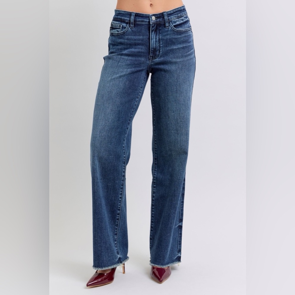 NEW ๐ Judy Blue Full Size Raw Hem Mid Rise Jeans - Picture 2 of 10